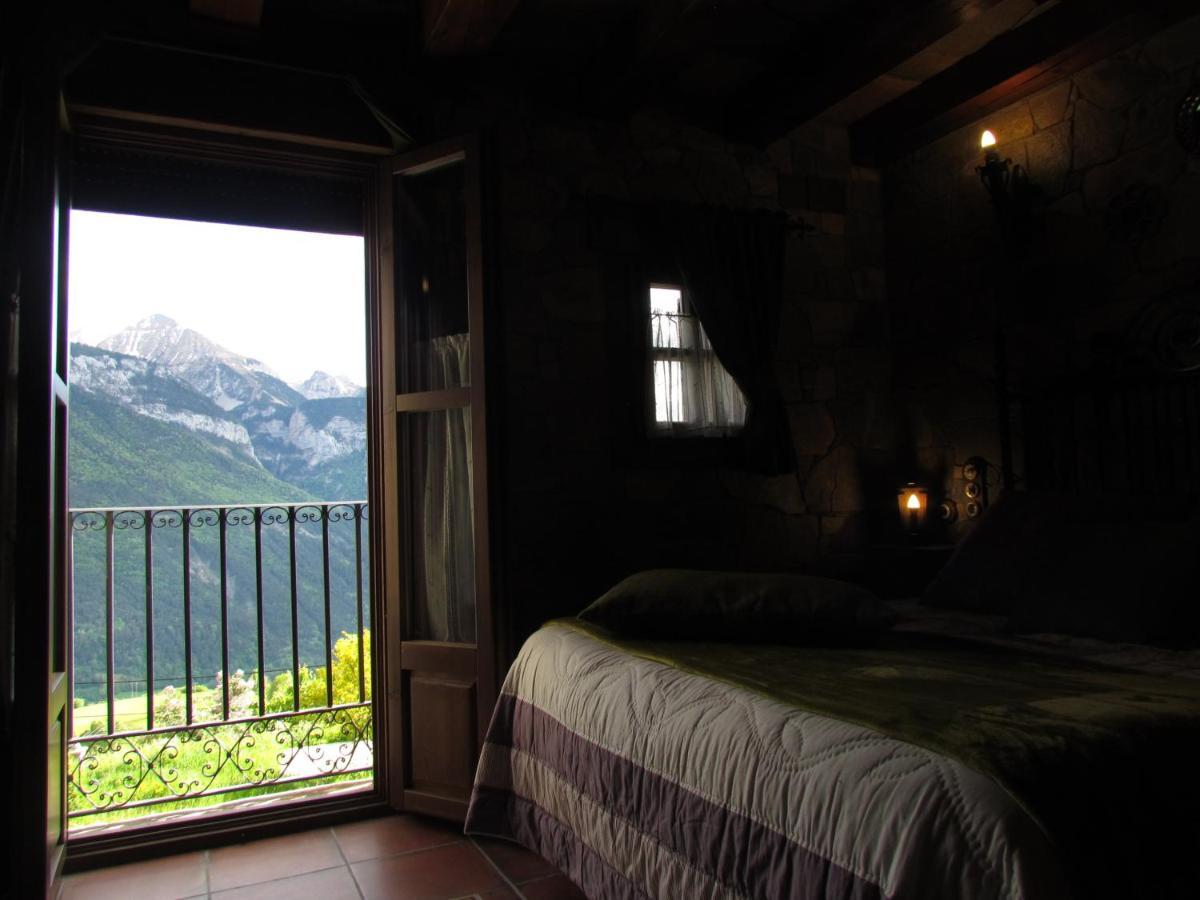 Casa Rural Fontamil Gistaín Buitenkant foto