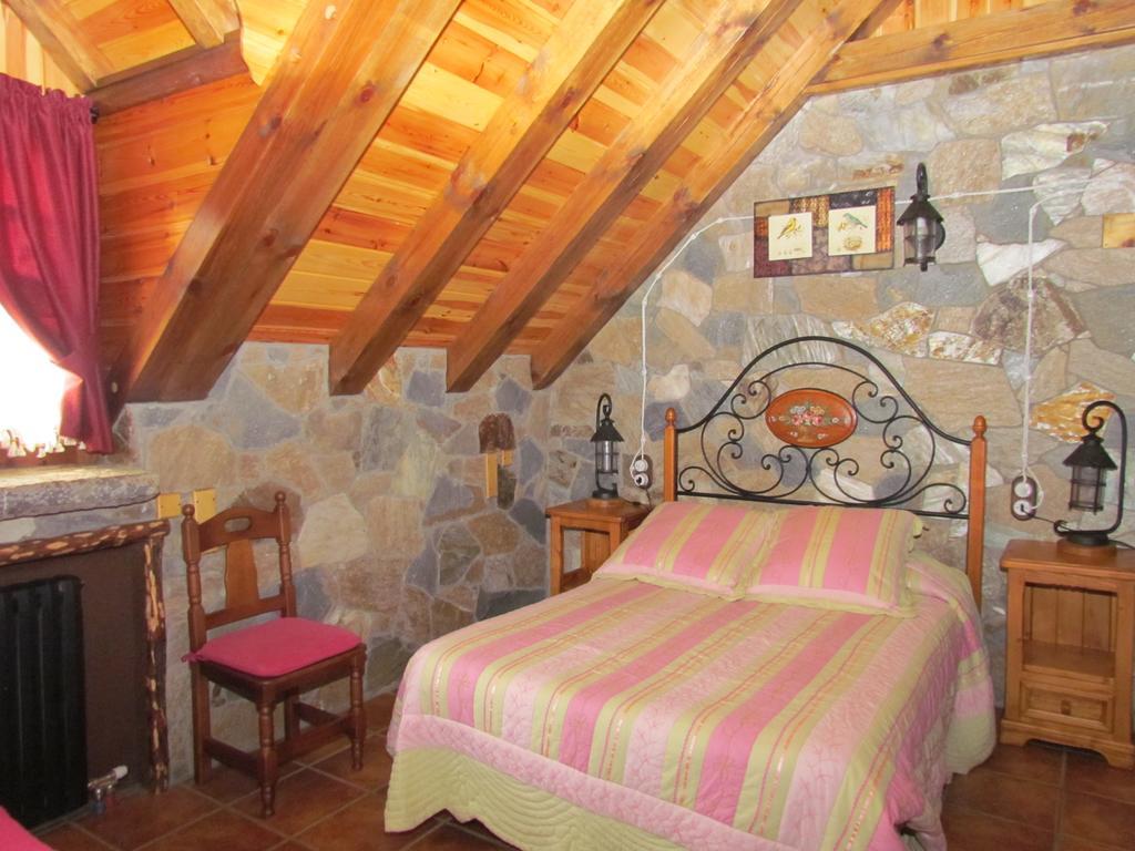 Casa Rural Fontamil Gistaín Kamer foto