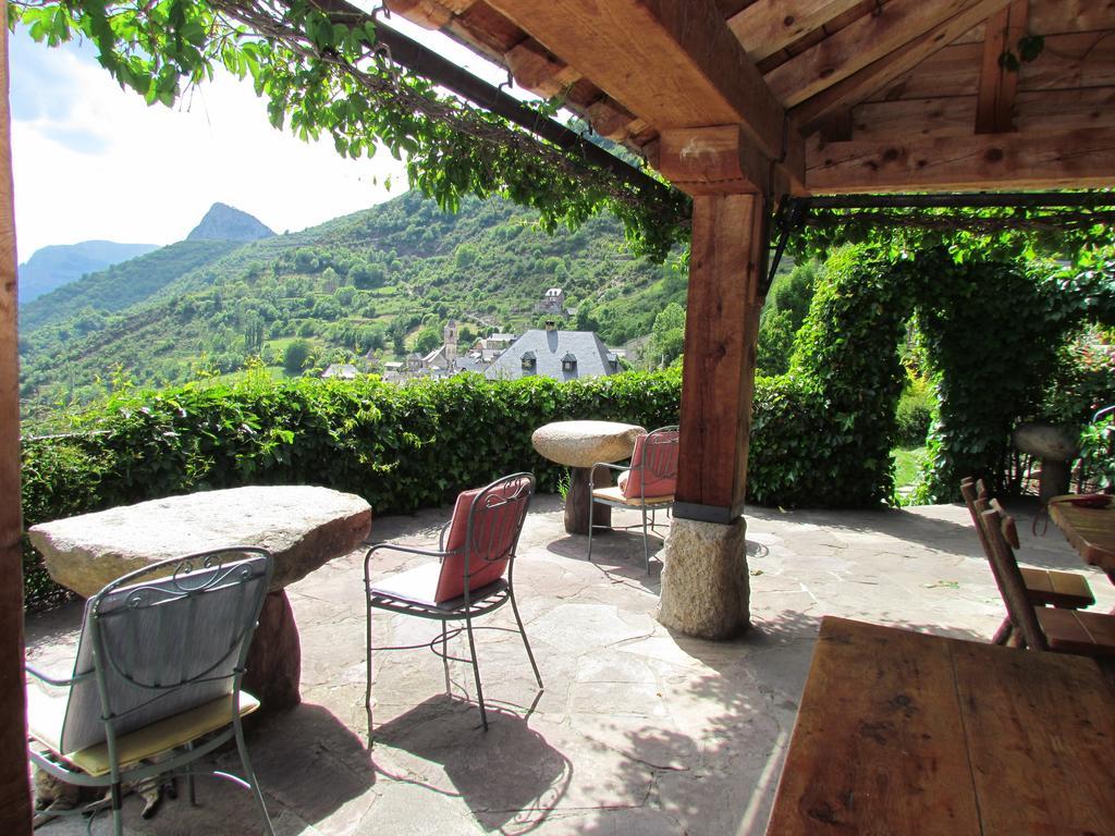 Casa Rural Fontamil Gistaín Buitenkant foto